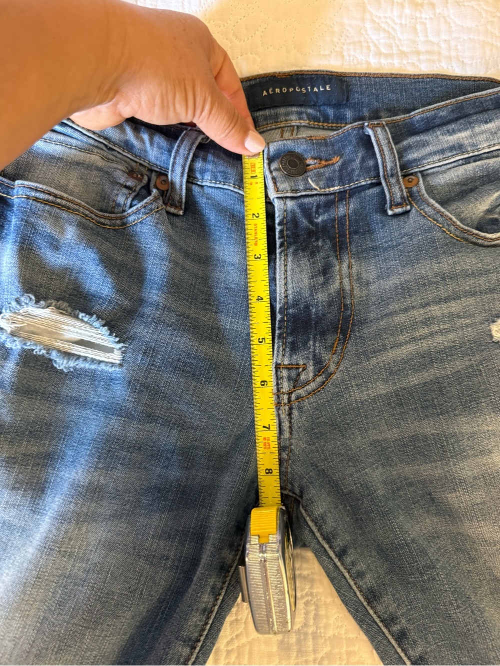Aeropostale Classic Slim Distressed women’s  Jeans - size 28x30 - Picture 8 of 10